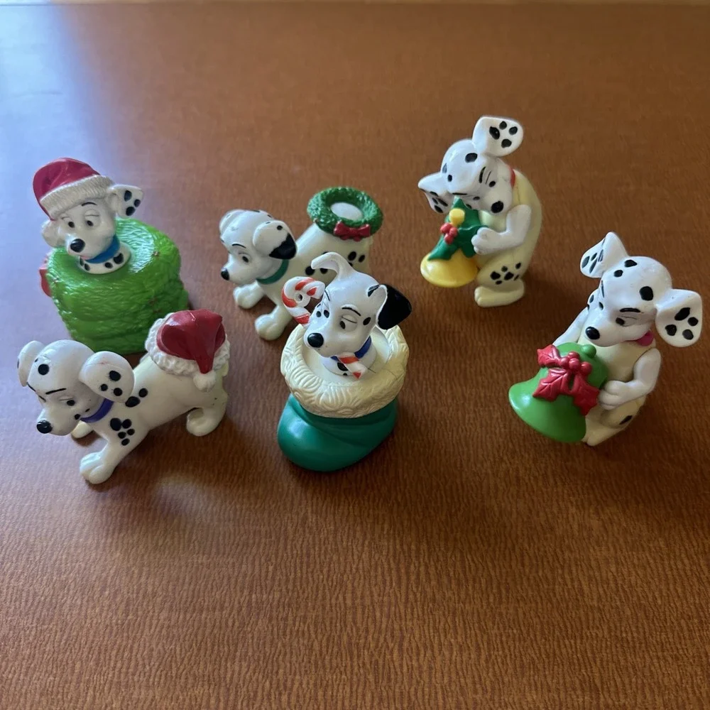 Vintage 1996 Disney 101 Dalmatians‎  Happy Meal Christmas Collectors Figures